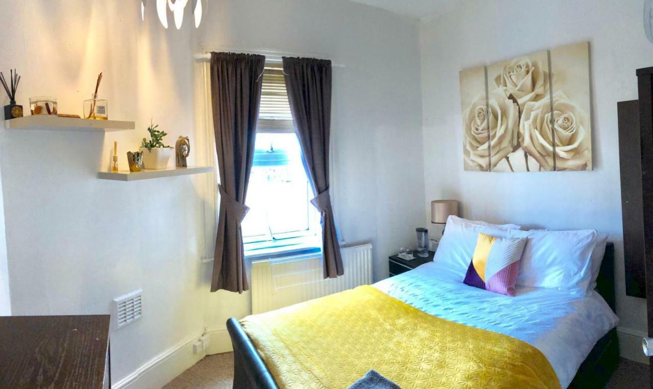 Heathfield Sq Hotel Londra Esterno foto